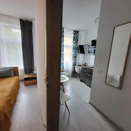 - 2 Apartment